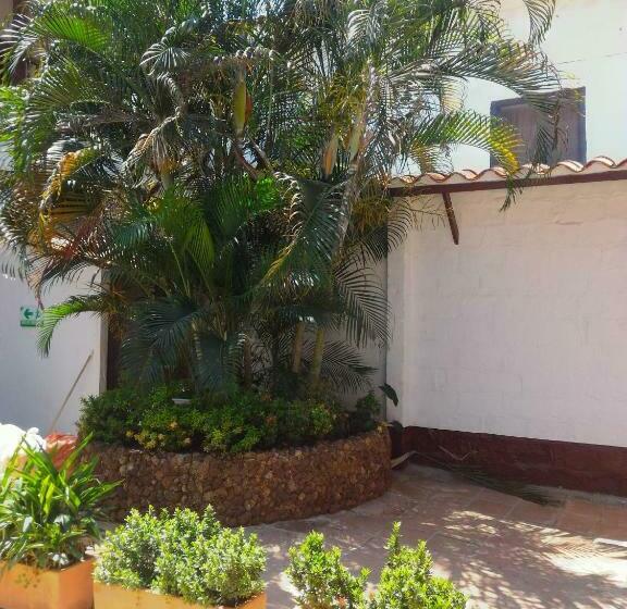 بنسيون Villa Occidente