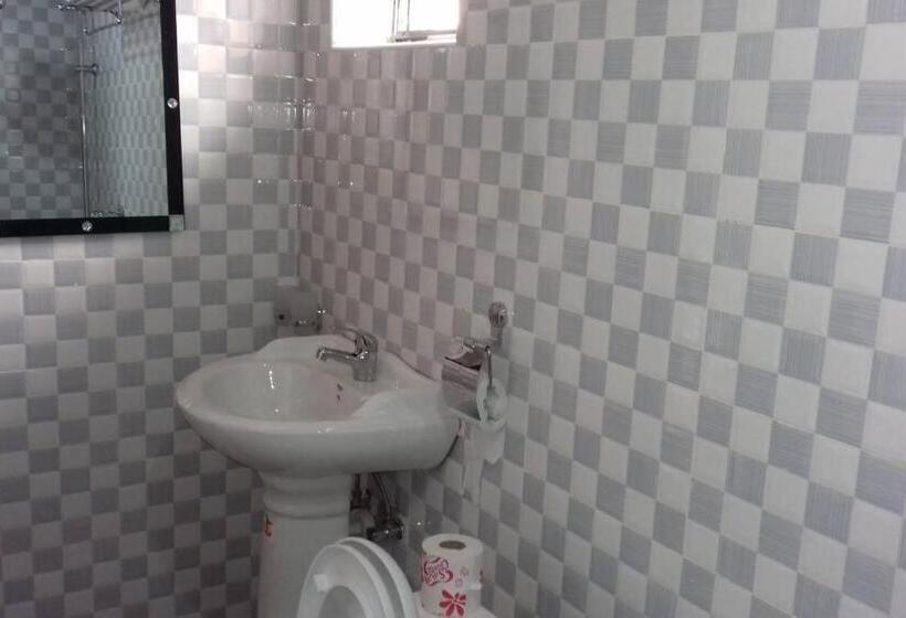 Riverside Resort Hotel Kabale