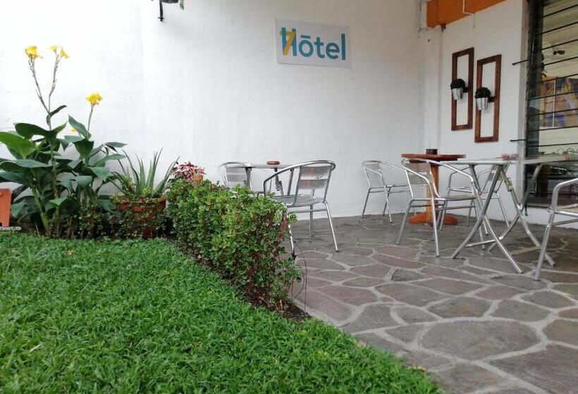 בית מלון כפרי 7