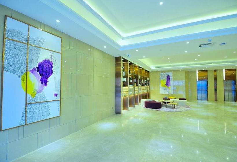 Hotel Lavande  Guangzhou Luoxi Xiajiao Metro Station Branch