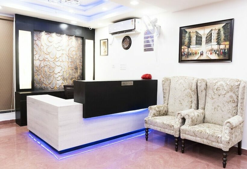 בית מלון כפרי Max Clarks Inn Bhagalpur