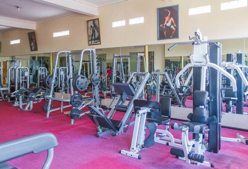 ホテル Reddoorz @ Pataruman Garut