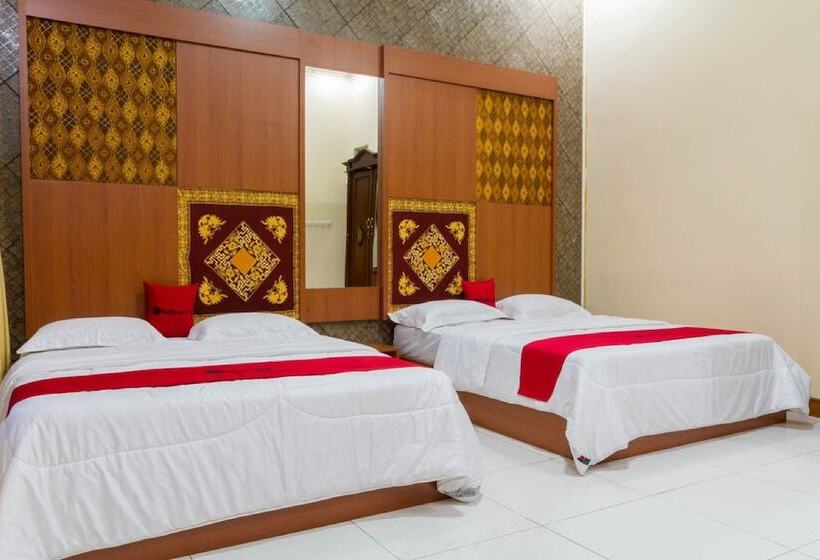 ホテル Reddoorz @ Pataruman Garut