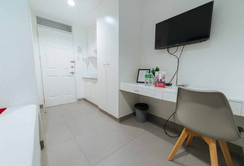 בית מלון כפרי Reddoorz Plus @ Roxas Street Davao