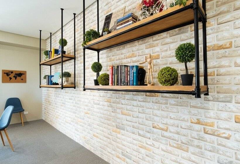 هتل Reddoorz Premium @ Vista Heights Legarda