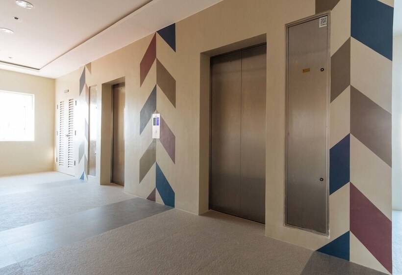 هتل Reddoorz Premium @ Vista Heights Legarda