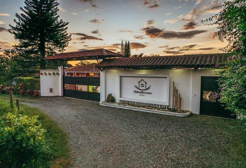 هتل Terra Tacuara