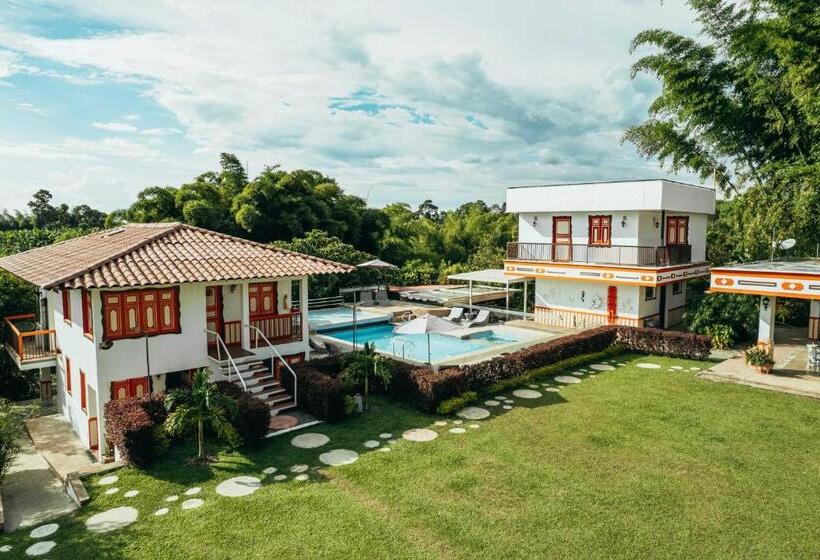 هتل Terra Tacuara