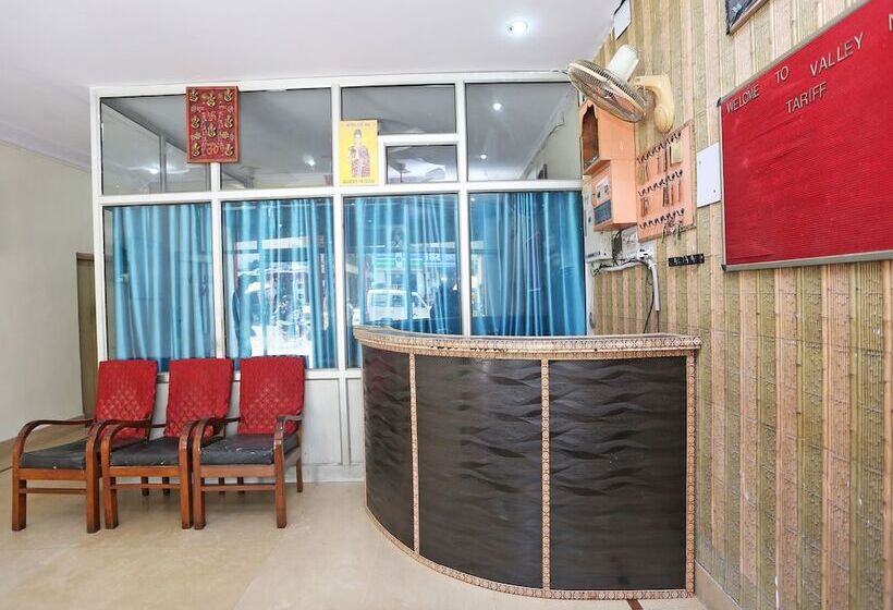 ホテル Valley Inn, Srinagar
