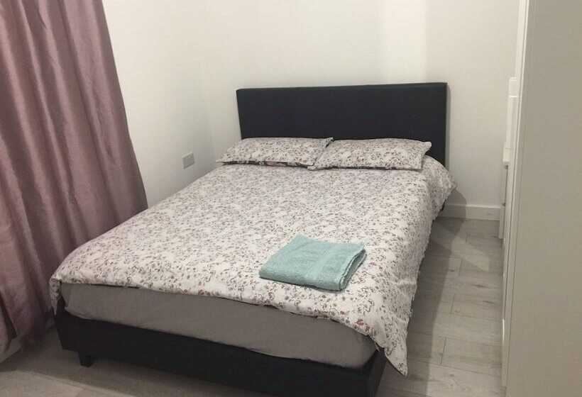 פנסיון Sleep In Oxford