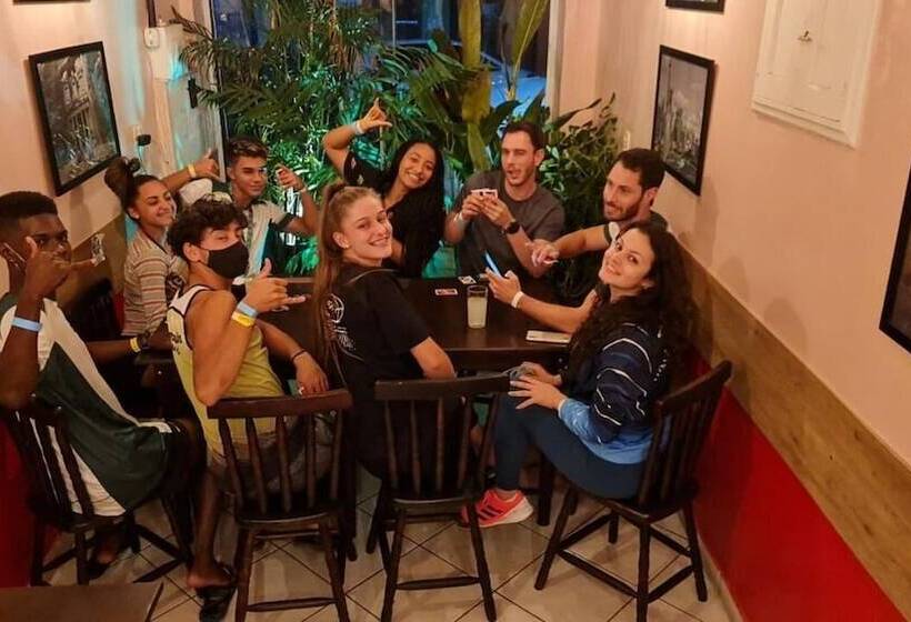 Pousada   Aqui Hostel