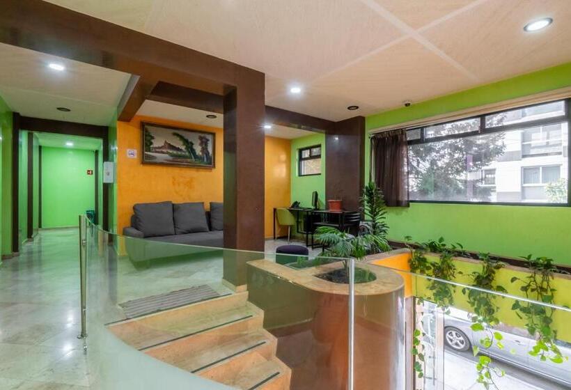 호텔 Capital O Df Inn