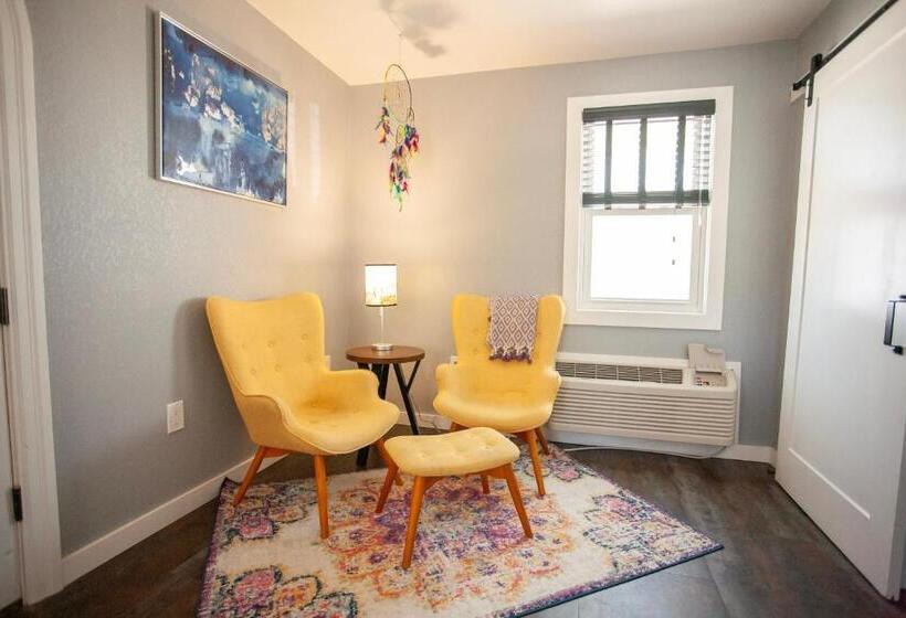 ホテル Eo Bungalows, Black Hills