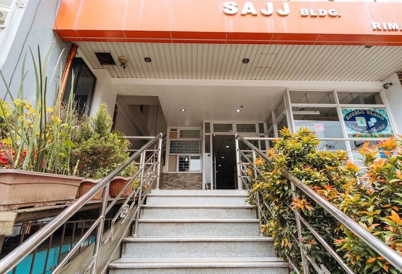 Szálloda Reddoorz Plus @ Aurora Hill Baguio