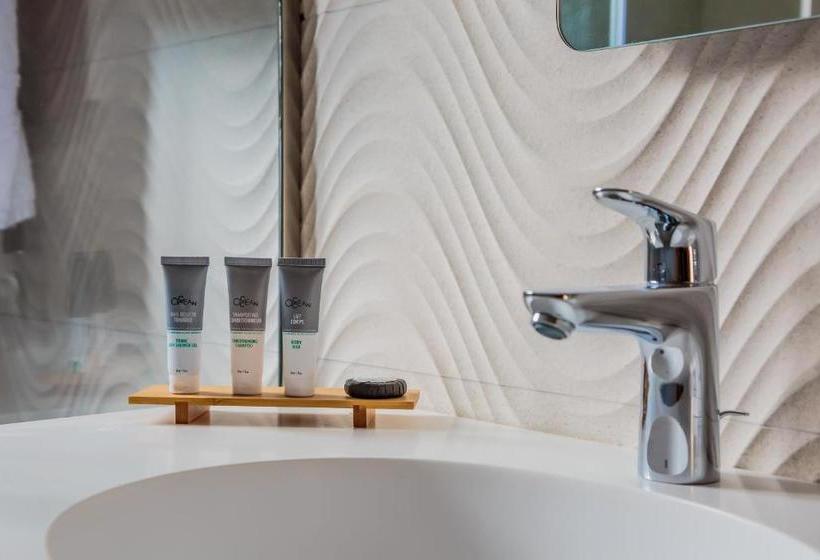 בית מלון כפרי Sea View