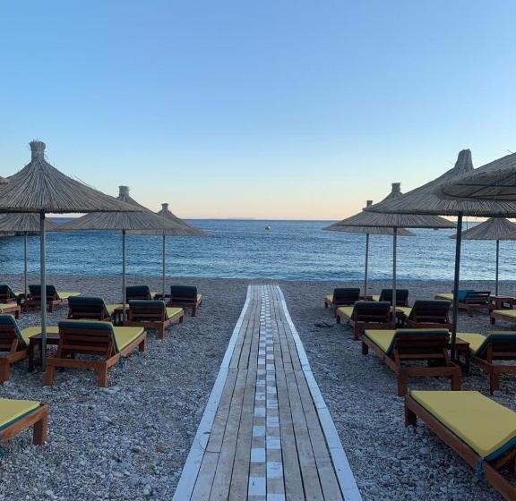 בית מלון כפרי Sea View