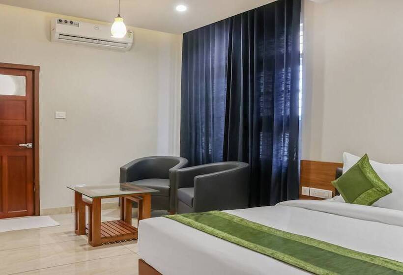 هتل Treebo Casino