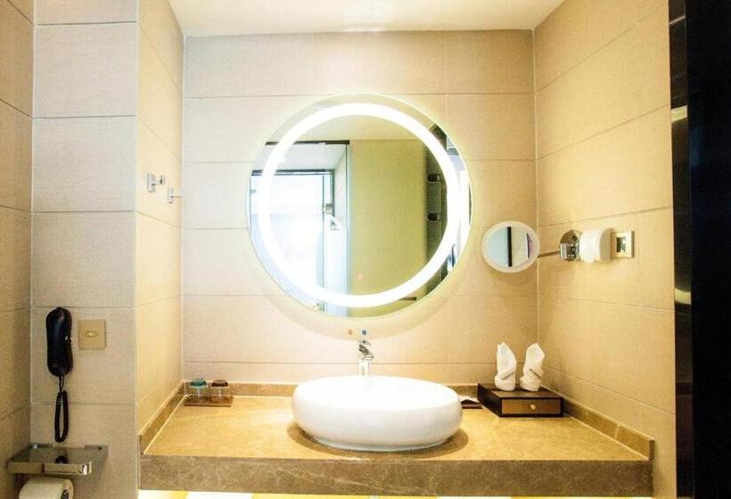 Lavande Hotels·sanya Pedestrian Street