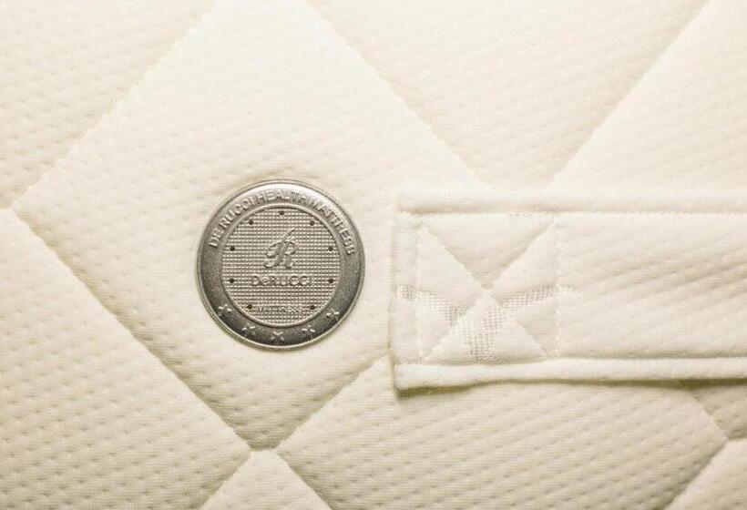 Lavande Hotels·sanya Pedestrian Street