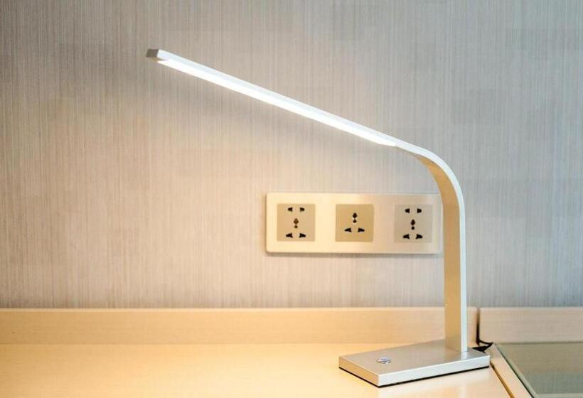 Lavande Hotels·sanya Pedestrian Street