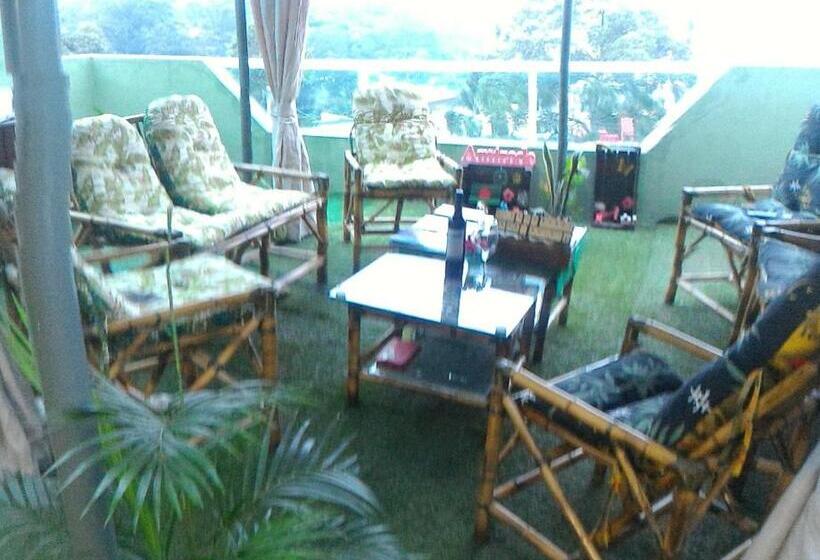 ベッドアンドブレックファースト Harmonia Gru