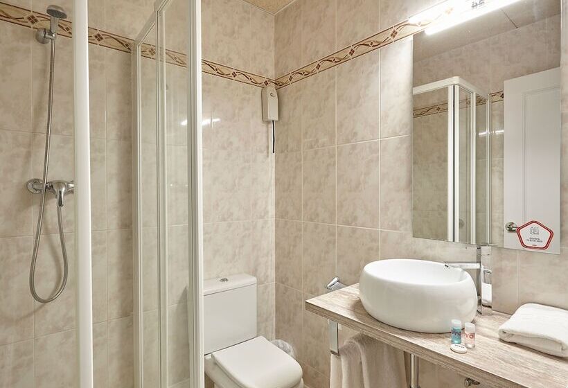 בית מלון כפרי Hostal Nobadis