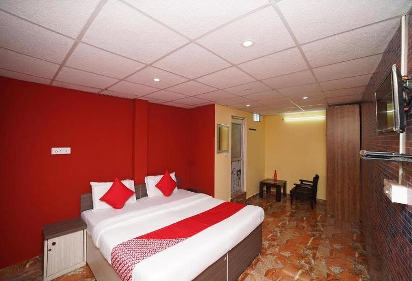فندق Oyo 35640 Shri Sai Guest House