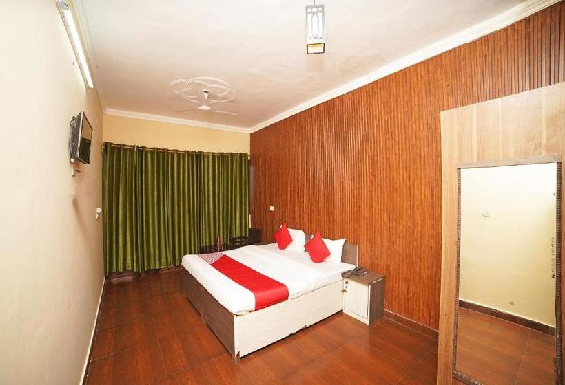 فندق Oyo 35640 Shri Sai Guest House