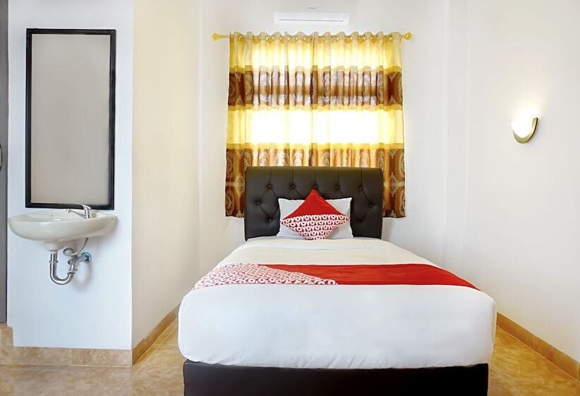 فندق Oyo 694 Khasanah Residence