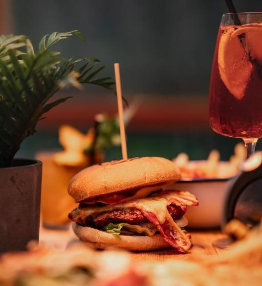 酒店 The Venue Serviced Apartments