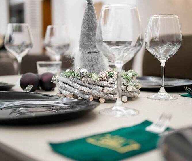 בית מלון כפרי Thr Center