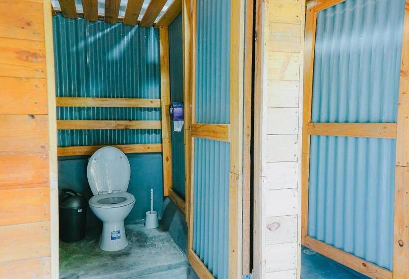 Kokos Hostel Padang City