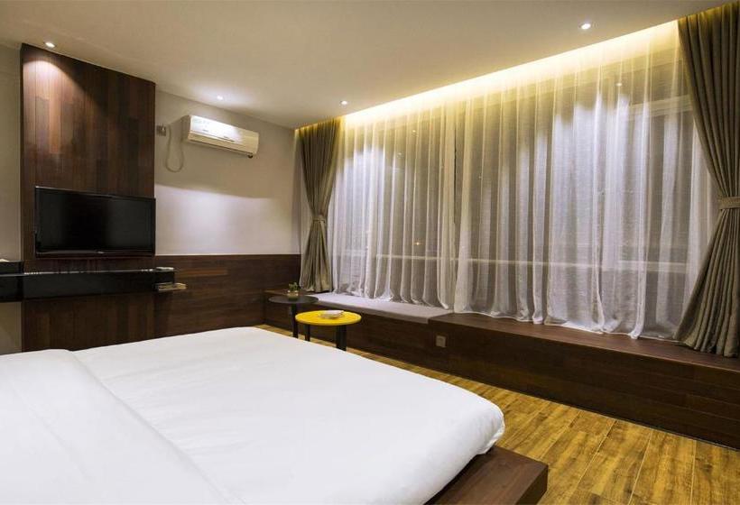 One Carat Hotel Guilin