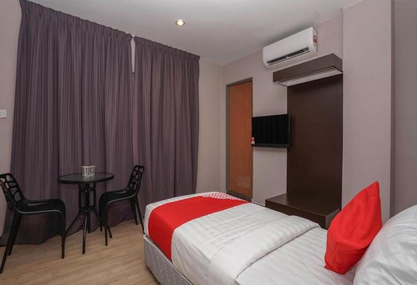Oyo 1043 Get Inn Hotel Sendayan