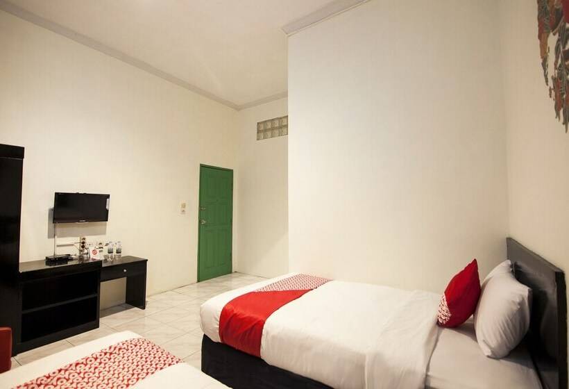 Oyo 529 Hotel Paninda