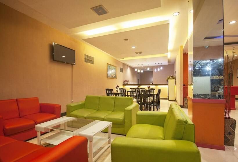 Oyo 529 Hotel Paninda