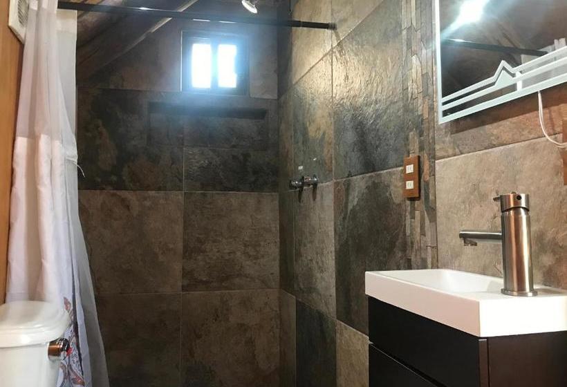 פנסיון Cabañas La Roca