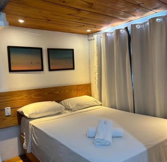 펜션 Pousada Bar Café Algas Marinhas