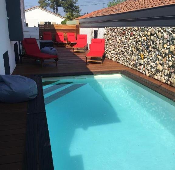 ベッドアンドブレックファースト Maison La Fleur De Sel