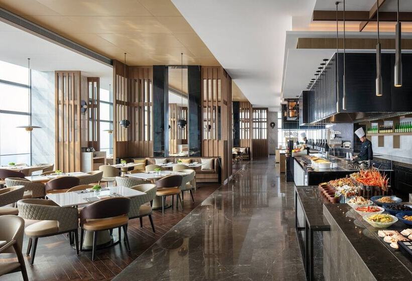 Отель Zhangjiagang Marriott