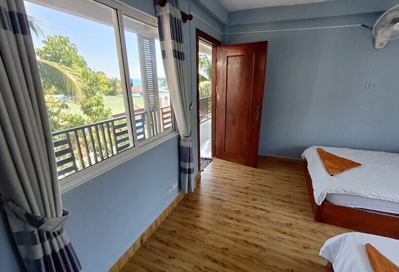 ペンション Roomy Guesthouse