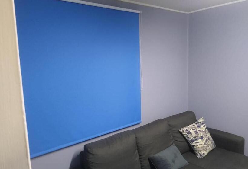 ベッドアンドブレックファースト Islanet Hostel & Bar