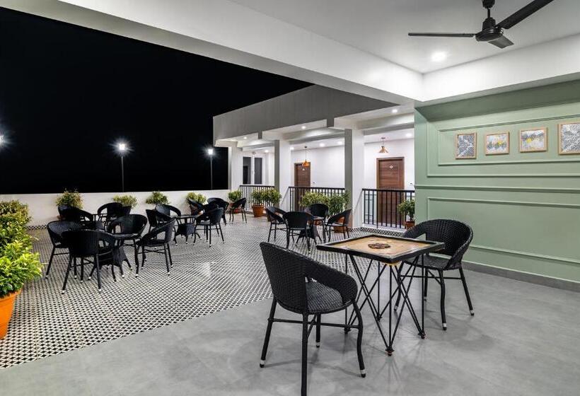 בית מלון כפרי Aashreya Suites Tiruvannamalai