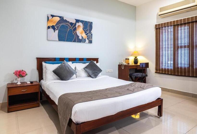 בית מלון כפרי Aashreya Suites Tiruvannamalai