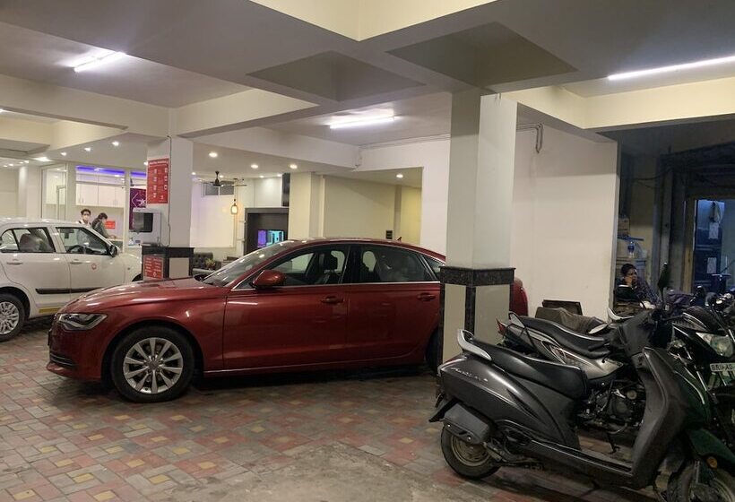 The Jk Hotel   Opp Railway Station