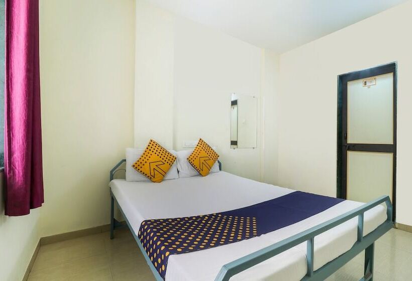 בית מלון כפרי Spot On 37095 Sai Sidhi Lodge