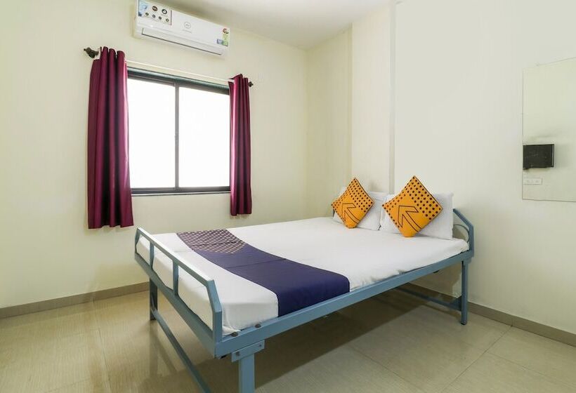 בית מלון כפרי Spot On 37095 Sai Sidhi Lodge