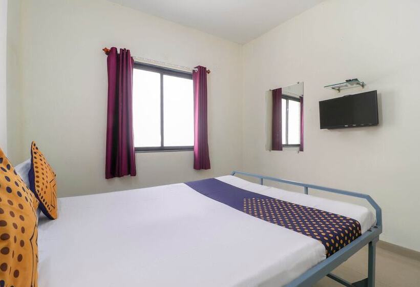 בית מלון כפרי Spot On 37095 Sai Sidhi Lodge