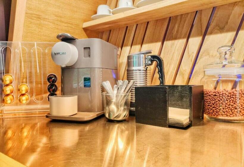 ペンション Releven Guest House