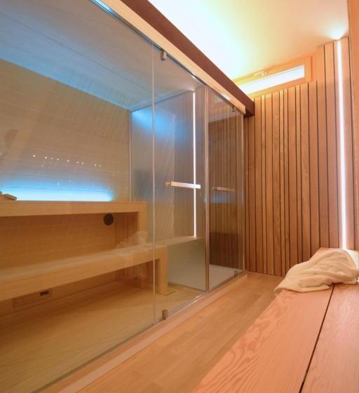 ペンション Releven Guest House